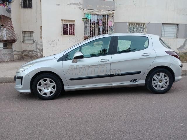 Voiture Peugeot 308 2008 à kénitra Diesel - 6 chevaux