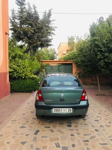 Voiture Renault Clio 2005 à marrakech Essence - 7 chevaux