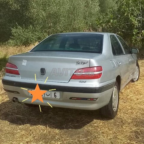 Voiture Peugeot 406 2000 à laâyoune Essence - 10 chevaux