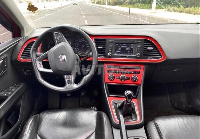 Voiture Seat Leon 2015 à agadir Diesel - 6 chevaux