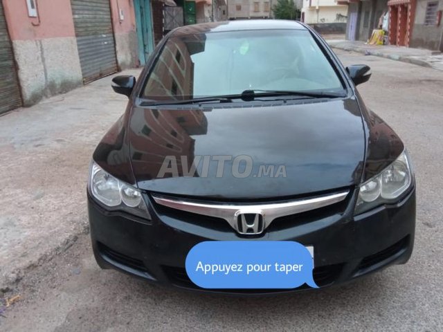 Voiture Honda Civic 2008 à laâyoune Essence - 7 chevaux