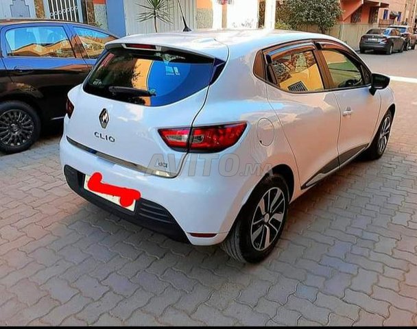 Voiture Renault Clio 2017 à marrakech Diesel - 6 chevaux