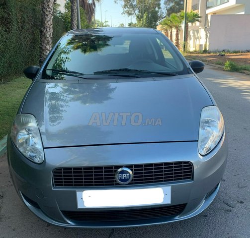 Voiture Fiat Grande punto 2006 à kénitra Essence - 7 chevaux