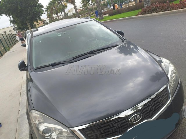 Voiture Kia Ceed 2012 à casablanca Diesel - 5 chevaux