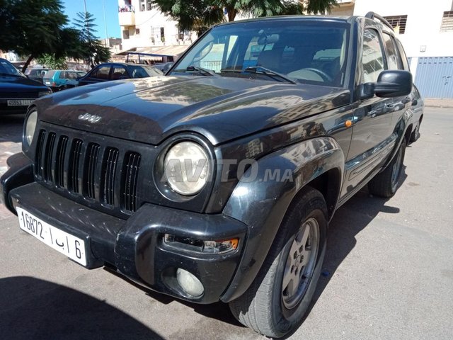Voiture Jeep Cherokee 2000 à casablanca Diesel - 11 chevaux