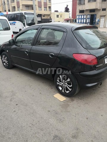 Voiture Peugeot 206 2004 à salé Diesel - 6 chevaux