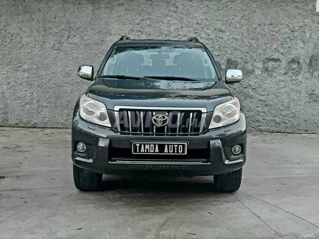 Voiture Toyota Prado 2011 à rabat Diesel - 12 chevaux