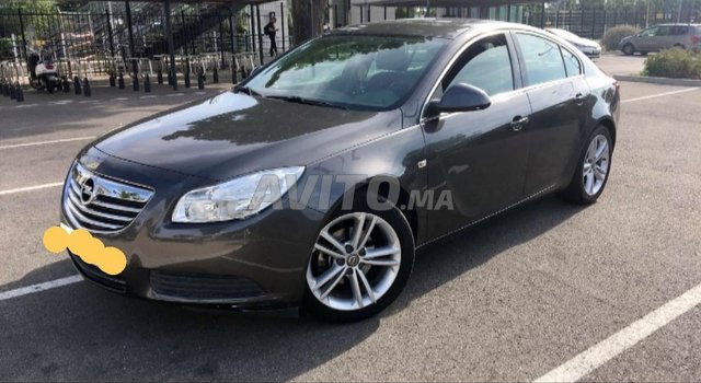 Voiture Opel Insignia 2011 à settat Diesel - 8 chevaux