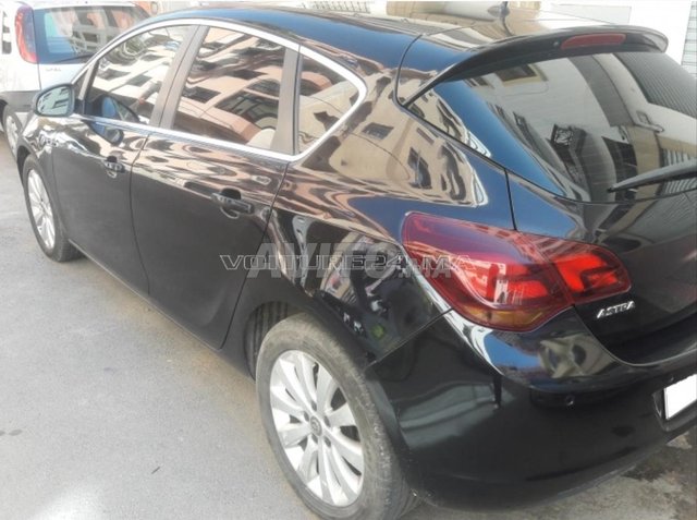 Voiture Opel Astra 2010 à casablanca Diesel - 7 chevaux