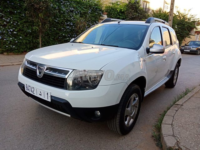 Voiture Dacia Duster 2013 à salé Diesel - 6 chevaux