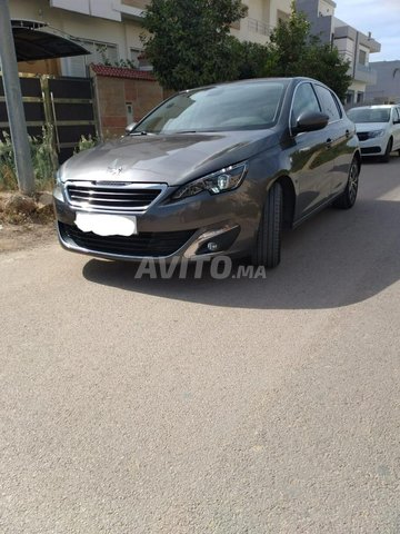 Voiture Peugeot 308 2016 à fès Diesel - 6 chevaux