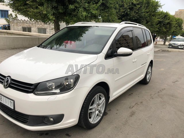 Voiture Volkswagen Touran 2011 à tanger Diesel - 8 chevaux
