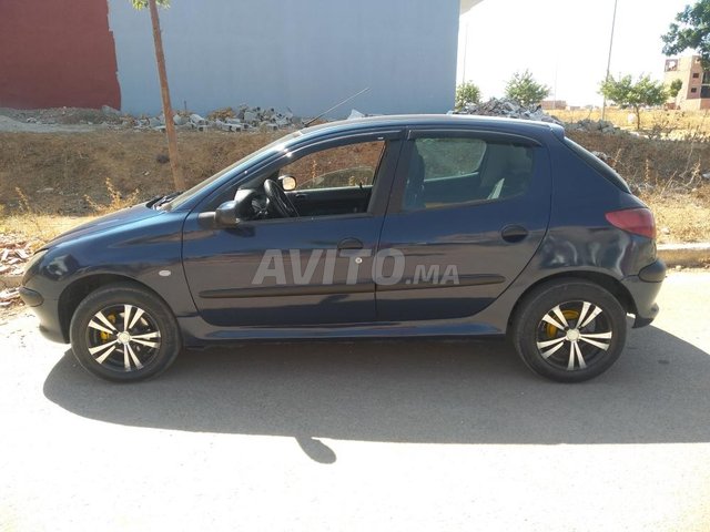 Voiture Peugeot 206 2002 à khemisset Diesel - 6 chevaux