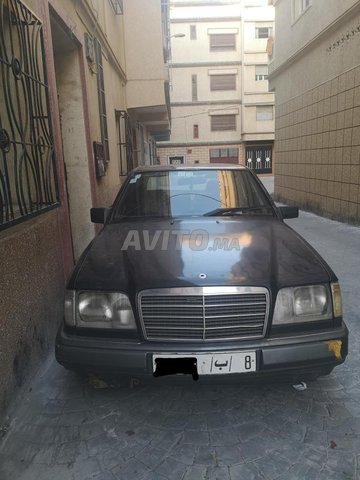 Voiture Mercedes benz R250 1987 à tanger Diesel