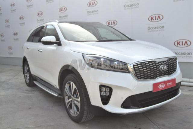Kia sorento avito