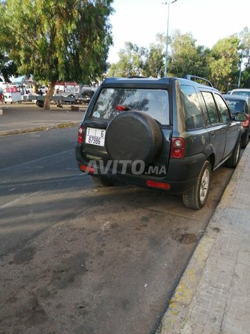 Voiture Land rover Defender 2000 à casablanca Diesel - 8 chevaux