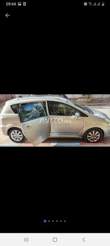 Voiture Toyota Corolla verso 2008 au Maroc Diesel - 8 chevaux