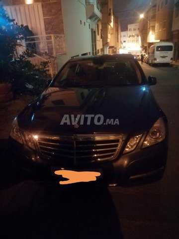 Voiture Mercedes benz R250 2011 au Maroc Diesel