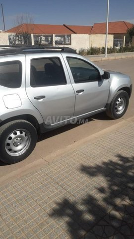 Voiture Dacia Duster 2011 au Maroc Diesel - 6 chevaux