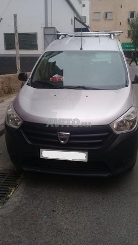 Voiture Dacia Dokker 2013 au Maroc Diesel - 6 chevaux
