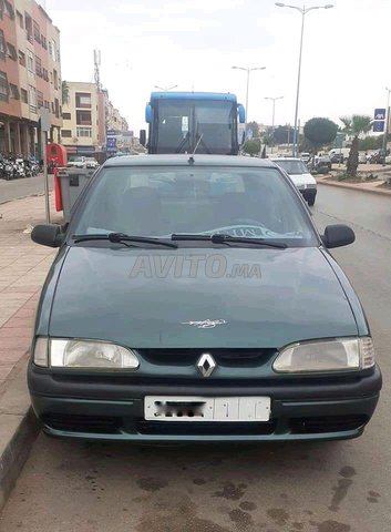 Voiture Renault R19 1995 au Maroc Diesel - 8 chevaux
