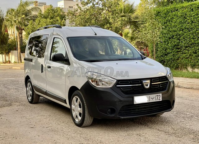 Voiture Dacia Dokker 2017 au Maroc Diesel - 6 chevaux