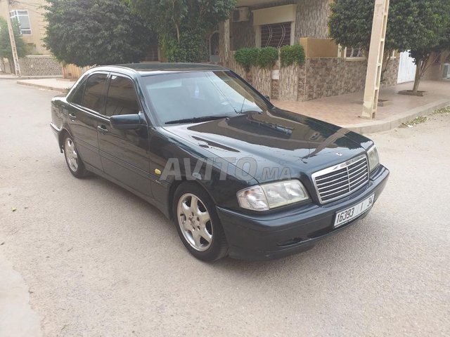 Voiture Mercedes benz Classe c 1999 au Maroc Diesel - 10 chevaux