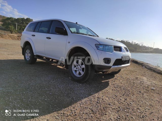 Voiture Mitsubishi Pajero sport 2011 au Maroc Diesel - 10 chevaux