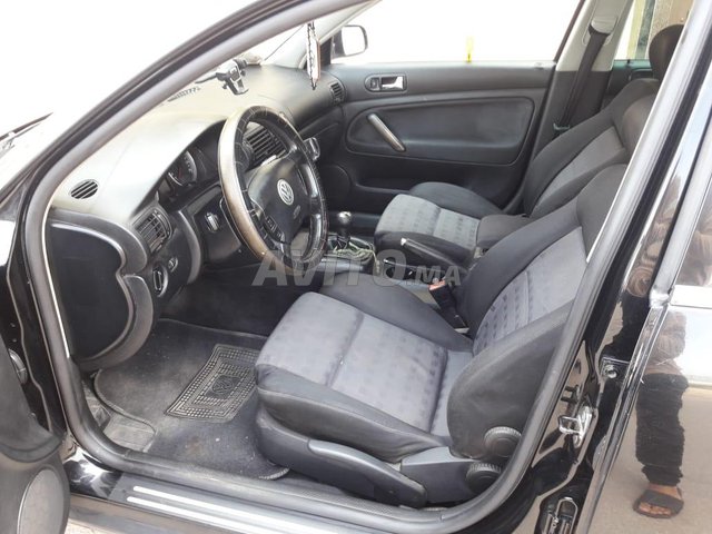 Voiture Volkswagen Passat 2003 au Maroc Diesel - 8 chevaux