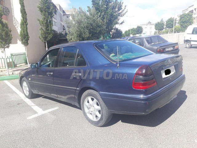 Voiture Mercedes benz R250 1994 au Maroc Diesel - 10 chevaux