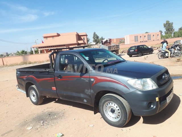 Voiture Toyota Hilux 2011 au Maroc Diesel - 10 chevaux