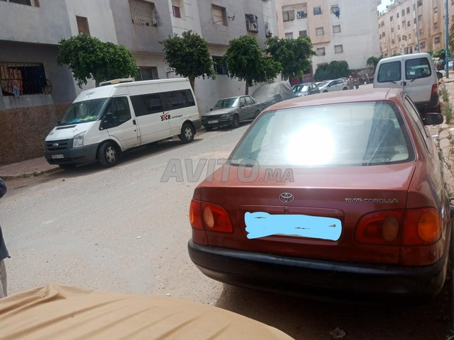 Voiture Toyota Corolla 1998 au Maroc Essence - 7 chevaux