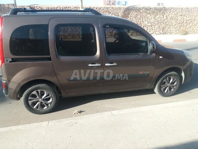Voiture Renault Kangoo 2016 au Maroc Diesel - 6 chevaux