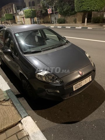 Voiture Fiat Punto 2015 au Maroc Diesel - 7 chevaux