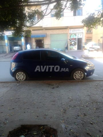 Voiture Fiat Punto 2007 au Maroc Essence - 7 chevaux