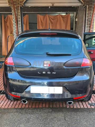 Voiture Seat Leon 2008 au Maroc Diesel - 8 chevaux