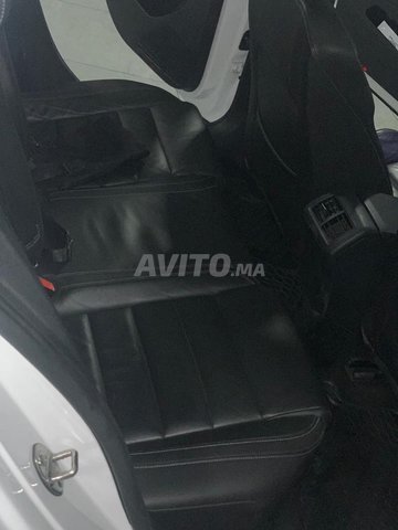 Voiture Volkswagen Golf 7 2016 au Maroc Diesel - 8 chevaux