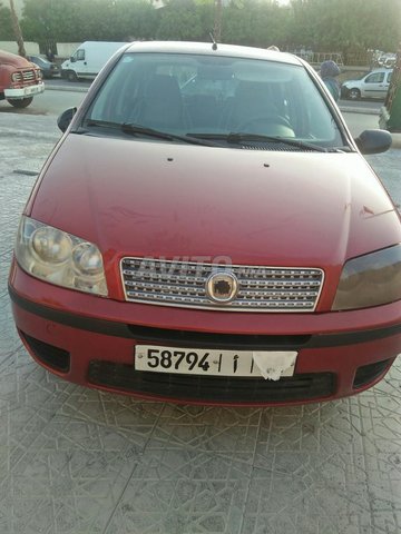 Voiture Fiat Punto 2015 au Maroc Diesel - 6 chevaux