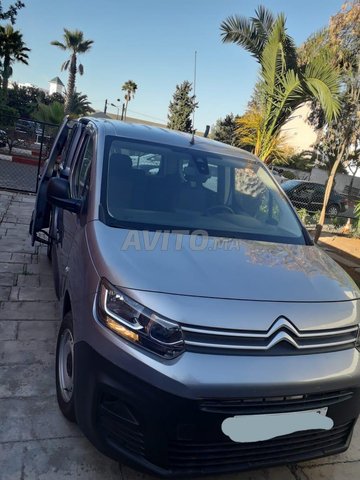 Voiture Citroen Berlingo 2019 au Maroc Diesel - 6 chevaux