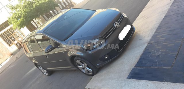 Voiture Volkswagen Touran 2015 au Maroc Diesel - 6 chevaux