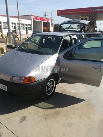 Voiture Fiat Punto 1997 au Maroc Diesel - 6 chevaux