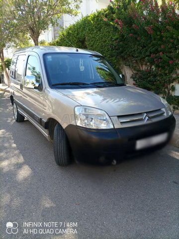 Voiture Citroen Berlingo 2009 au Maroc Diesel - 7 chevaux