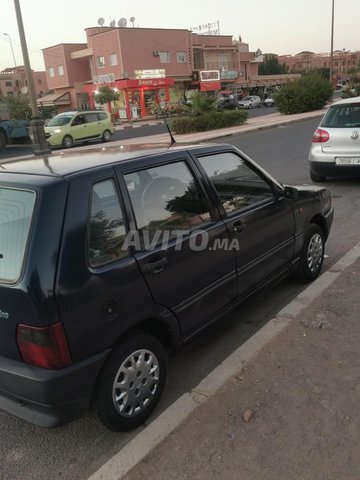Voiture Fiat Uno 2000 au Maroc Diesel - 7 chevaux