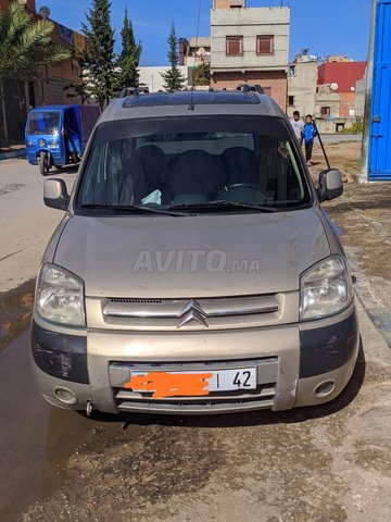 Voiture Citroen Berlingo 2006 au Maroc Diesel - 6 chevaux