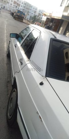 Voiture Mercedes benz R190 1986 au Maroc Diesel - 8 chevaux