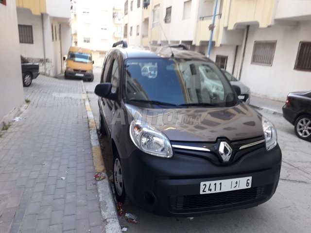 Voiture Renault Kangoo 2017 au Maroc Diesel - 6 chevaux