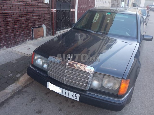 Voiture Mercedes benz R250 1987 au Maroc Diesel - 9 chevaux