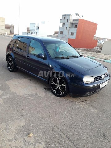 Voiture Volkswagen Golf 4 1999 au Maroc Diesel - 8 chevaux