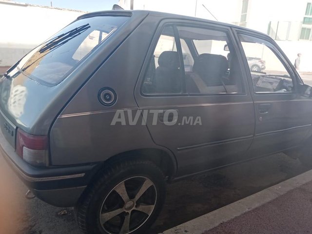 Voiture Peugeot 205 1989 au Maroc Diesel - 7 chevaux