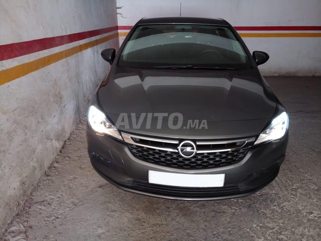 Voiture Opel Astra 2020 au Maroc Diesel - 6 chevaux